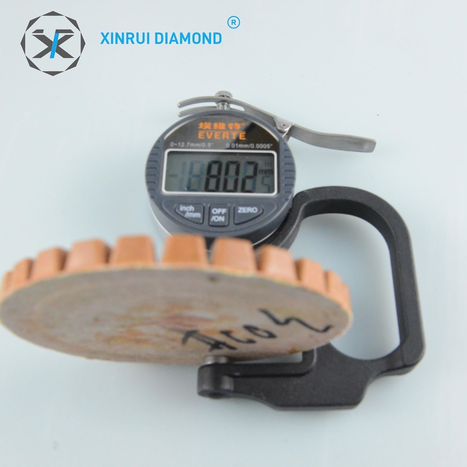 XINRUI-PAD Wet Diamond Polishing Pads for Granite Marble Ceramic 0.500kg Gross Weight