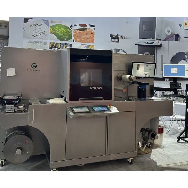 Inkjet Digital Printer With UV Varnish Foil Stamping Maximum 50m/Min Printing Speed For Label Embellishment