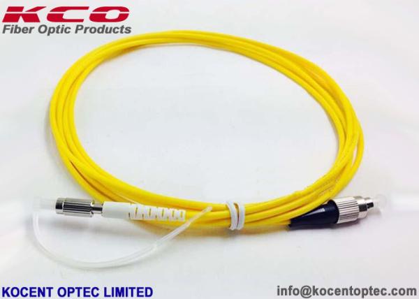 PE OFNR de PVC optique LSZH de Jumper Single Mode DIN/UPC de corde de correction de fibre du câble G657A2