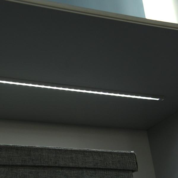 Recessed Cabinet Strip Light With Touch On / Off Switch Support Dimmer
