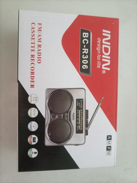 Plastic Silvery Cassette Tape Player Radio AM FM Radio Cassette Player Recorder