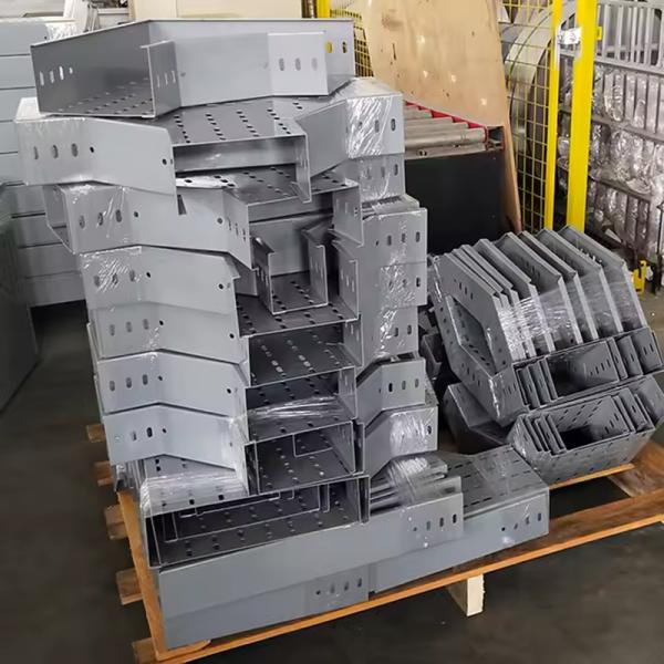 Indoor/Outdoor Cable Ladder with Adjustable Height Compatible With Various Cable Types