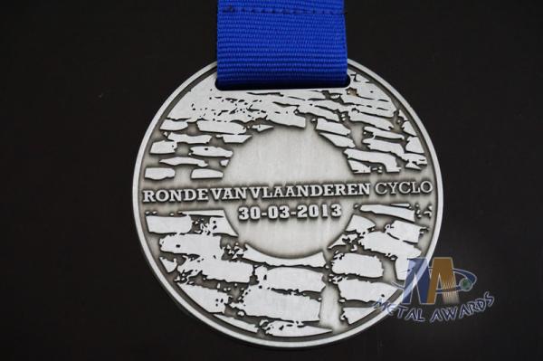 Championship Finisher Sports Marathon Events Metal Award Medals Die Casting With Blue Ribbon