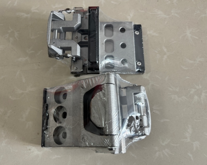 Mechanical Accessories Steel Stenter Machine Parts Stenter Clips For Stenter Machinery