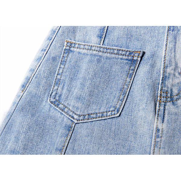 100% Cotton Ladies Denim Jeans Light Blue Wash With Patch Pocket And Raw Hem Finish