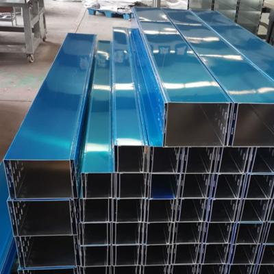 2m Length Solid Cable Tray 100mm Width For Industrial Construction Projects