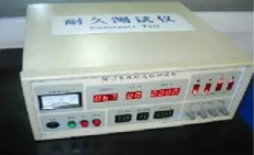 1.5AH Battery Electric Long Pole Hedge Trimmer Adjustable Head Electric Telescopic Hedge Trimmer