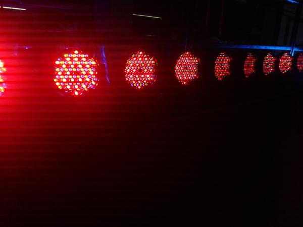 108pcs*3w rgbw colorful 4in1 led moving head lights with zoom 350w moving head lights disc