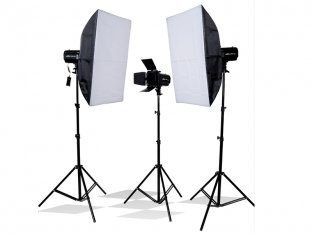 Вспышка ГЭ-180 студии космоса дела мини освещая наборы (окончательные)