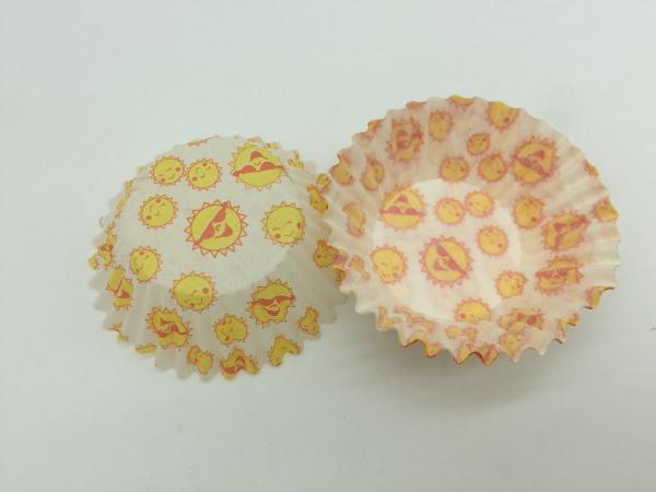 Disposable Yellow Cupcake Wrappers / Holders , Birthday Cupcake Wrappers For Kids