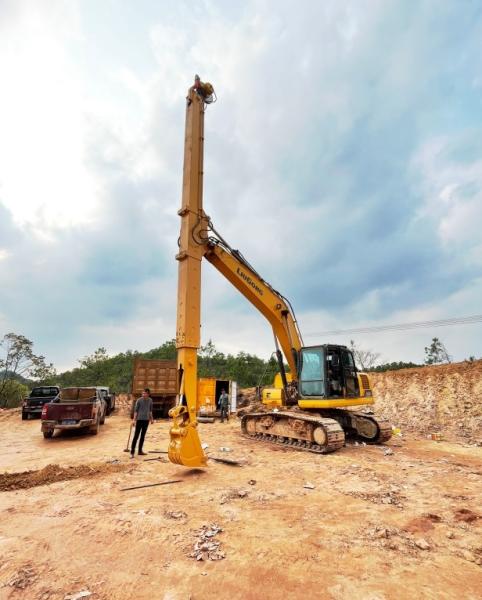 Customizable Telescopic Boom for Hitachi Komatsu CAT Volvo Excavators