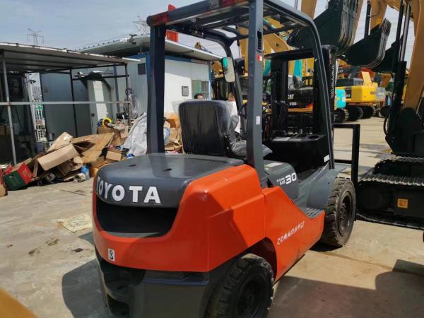 Upgrade Your Equipment 8FD30 Forklift Used 3T 2.5T Japanese Forklift Manual Hydraulic