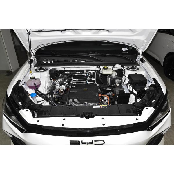 2024 BYD E2 Электромобиль 5-местный Седан с литийным аккумулятором и автомобилем люкс