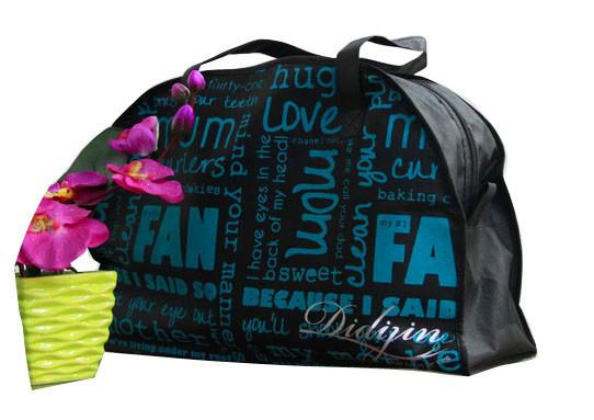 Black Binding Non Woven Carry Bag Traveling Style Zipper Double head Closing Silk Screen Printing