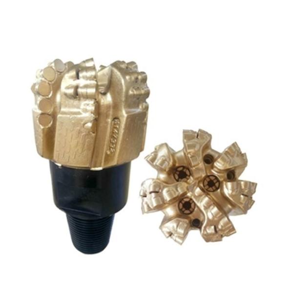 Corps de matrice personnalisé PDC Polycristallin Diamant Forage de puits d'huile Pour le forage de roche