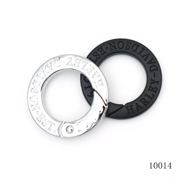 Black / Silver Car Key Chain Ring Open Gate Metal Ring Clasp With Clear Engraved Logo