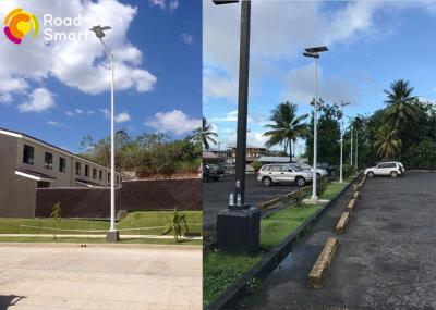 Super Brightness All In One Solar Street Light 210LM/W Socreat Patent Aluminium Alloy