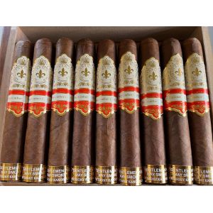 Vinyl BOPP Cigar Labels Printable Gold Foil Heat Resistant Embossed Sticker Printing