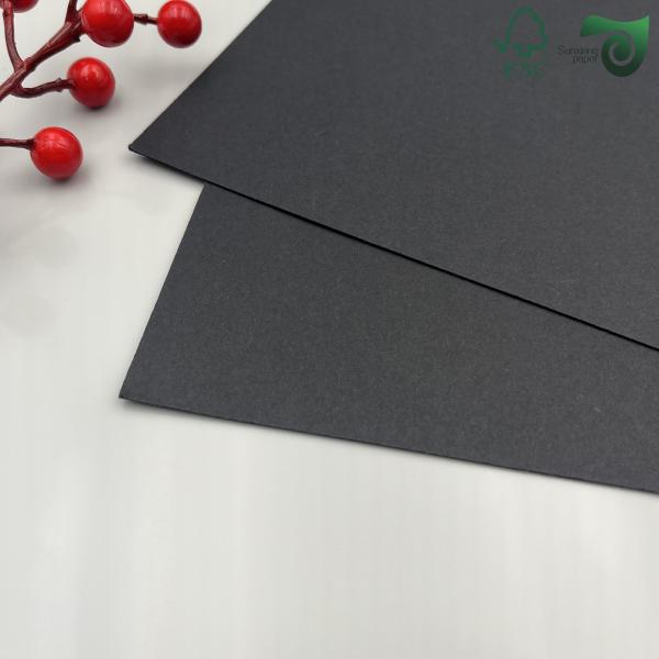 FSC 290gsm 300gsm Black Core White Cardboard Ideal For Trading Cards Production