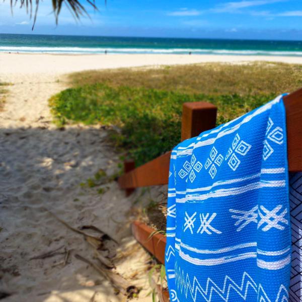 Free Design Custom Microfiber Suede Towel Summer Quick Dry Gym Yoga Water Absorbent Eco-Friendly Lightweight Travel SEA Sports Beach Towel