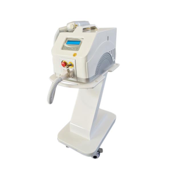 Painless ND YAG Laser Tattoo Removal Machine , Carbon Peel Probes Laser YAG Machine