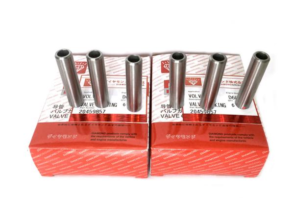20459857 D6E Exhaust Valve Guide Intake Valve Guide Engine  Spare Parts