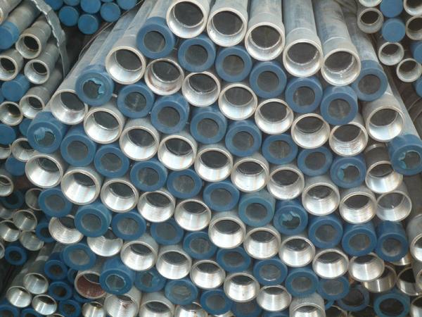 1/2-8.Hot dip galvanized steel pipes and tube with thread