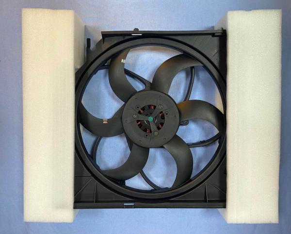 1711 3442 089 Radiator Cooling Fan Assembly BMW E83 Engine Parts