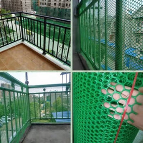 Green And Black Plastic Mesh Roll PP And PE For Balcony Fence Net