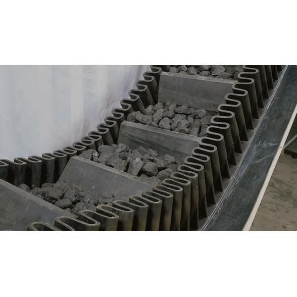 EP250 EP300 Inclined Conveyor Belts for Fertilizer Sand with Reduced Civil Construction Investment