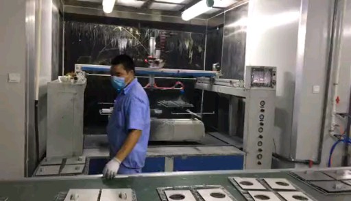 Plastic Two Disc Auto Spray Painting Machine XY Axis Servo Motor Drive