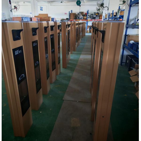 IP55 2 Way LPR Parking System , Automatic Vehicle License Plate Recognition System