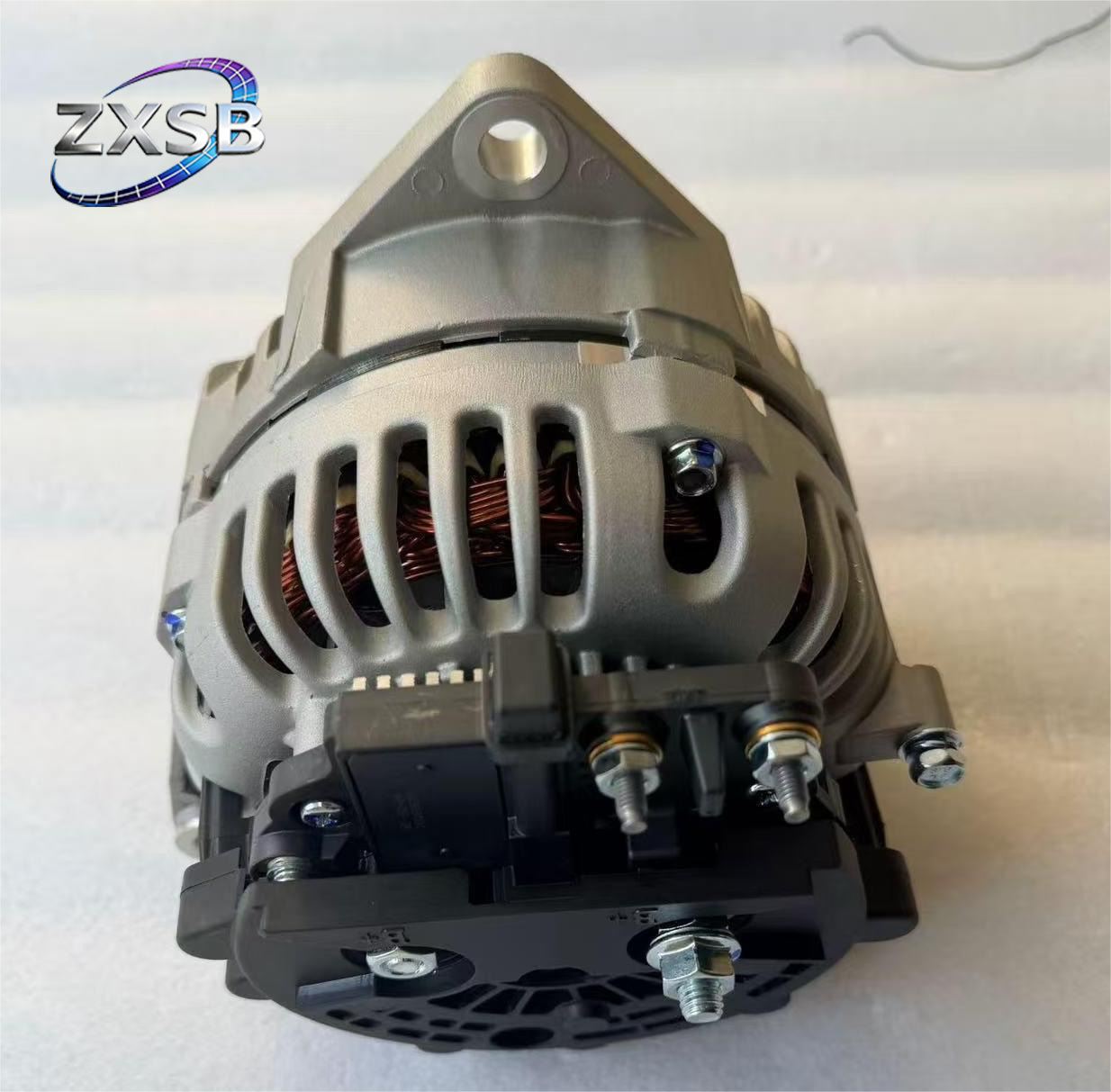 Yutong King Long Heavy Duty Bus Alternator 28V 150A 10PK AVi168S3002