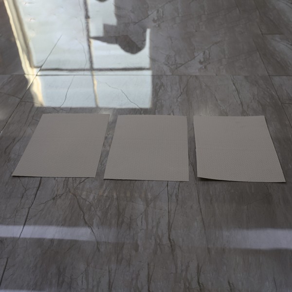 Retardant Standard Fiberglass Wallpaper Long Service Life Acid Alkali Resistance