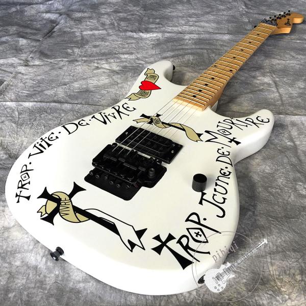 2020 New Electric Guitar Red Heart and Letters White Body Vibrato System Black Hardware Customized All Colors Logo Custo