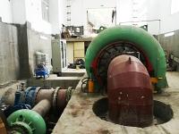 Mode d'excitation personnalisé Générateur à turbine à eau 200kw-20mw Puissance de sortie Installation horizontale