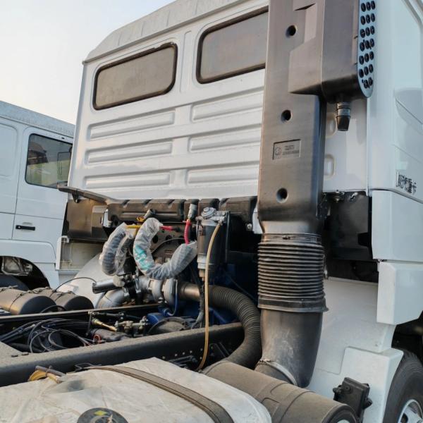 After-sales Service 1 Year Customize 6X4 Tractor Truck Used HOWO Tractors Trucks Head