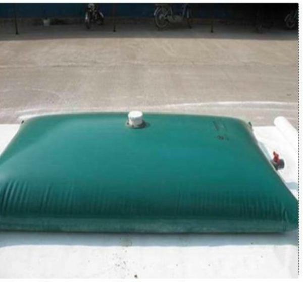 Reciclando os tanques de armazenamento plásticos da água/tanques de bexiga brandamente dobráveis da água