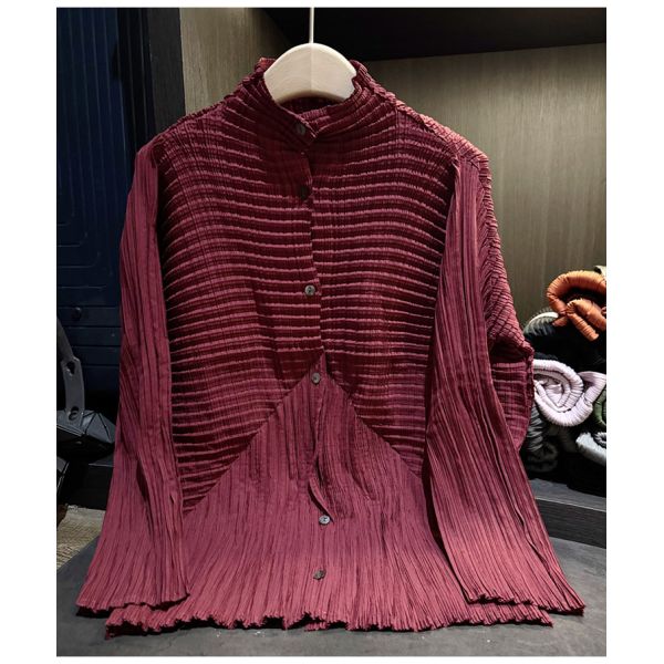 Splicing single breasted cardigan shirt for women in autumn, new style with irregular folds, versatile top
