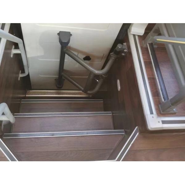 100 km/h Ônibus usado da igreja 55 lugares - 60 lugares LHD Diesel Ônibus de transporte usado