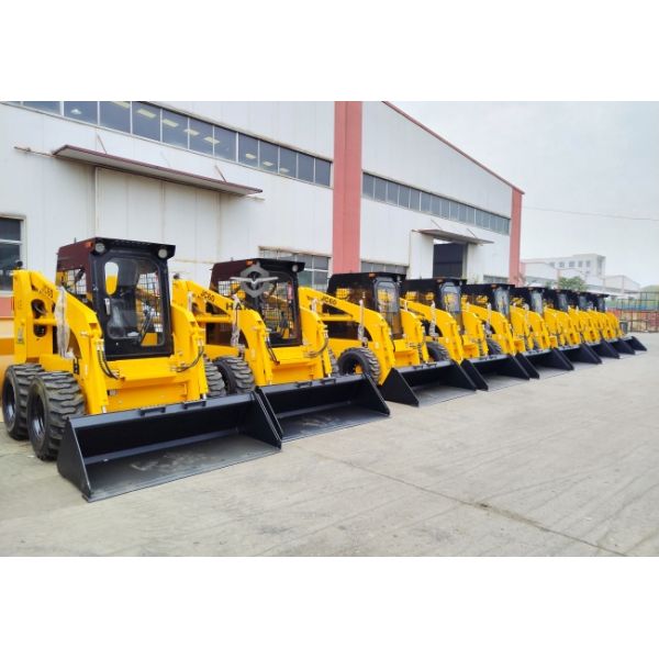 Продается 850-килограммовый нагрузчик с управляемым рулем JC60 с 0,45 м3 ведром и двигателем Xinchai мощностью 45 кВт.