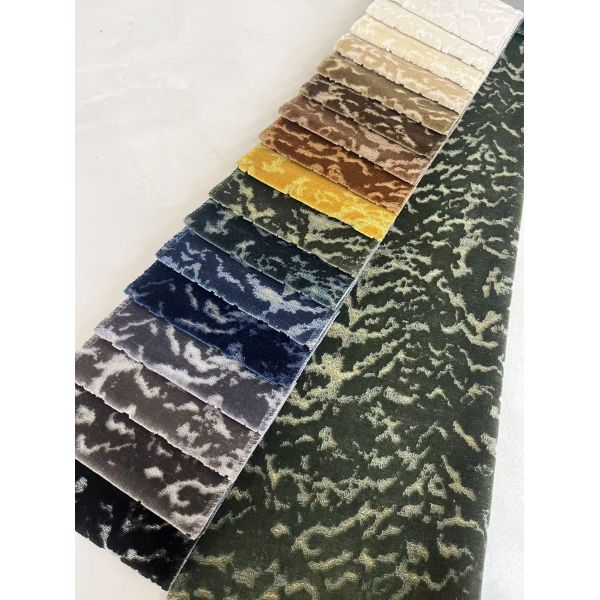 Heavy Weight 590GSM Velvet Jacquard Sofa Fabric