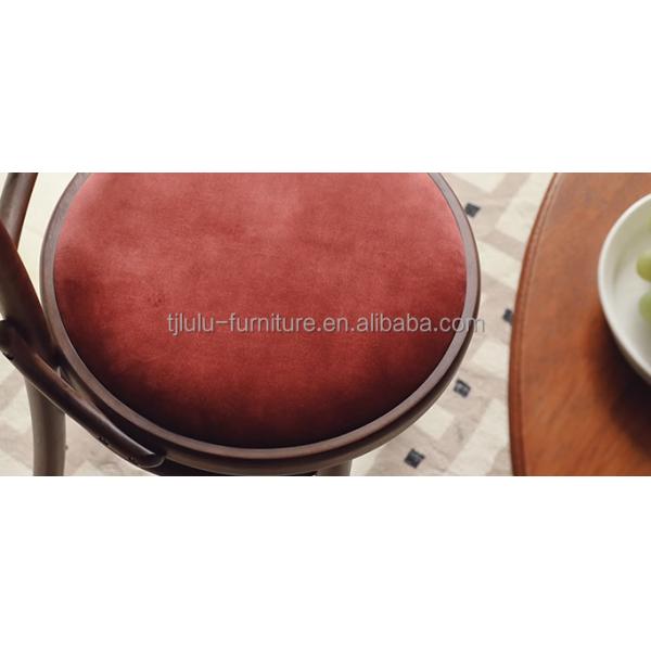 Muebles de comedor Madera maciza Veludo de madera clásica de lujo usado antiguo sillas modernas para bodas y eventos especiales