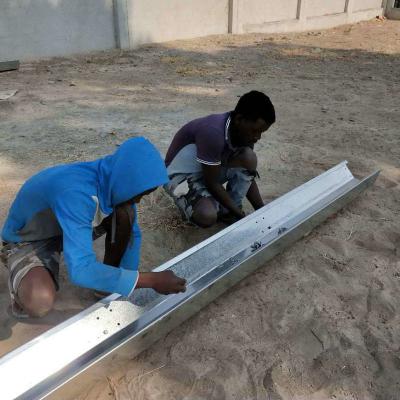 Namibia Africa Gutter Connected Greenhouse with Optimal Ventilation and Single Layer