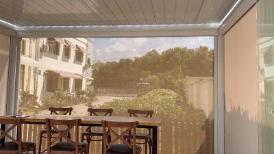La terrasse Sun ombrageant la voie de fermeture éclair aveugle le jardin extérieur d'écran aveugle le GV de kits