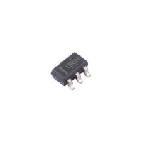 TLV70215QDBVRQ1 IC Componentes Eletrônicos TLV702-Q1300mA, Baixo QI, Baixo Regulador de Abandono