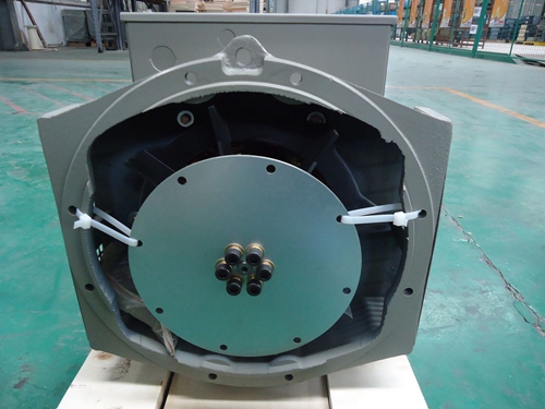 участок IP23 генератора 3 тепловозного безщеточного Exciter 10.8kw 13.5kva одновременный