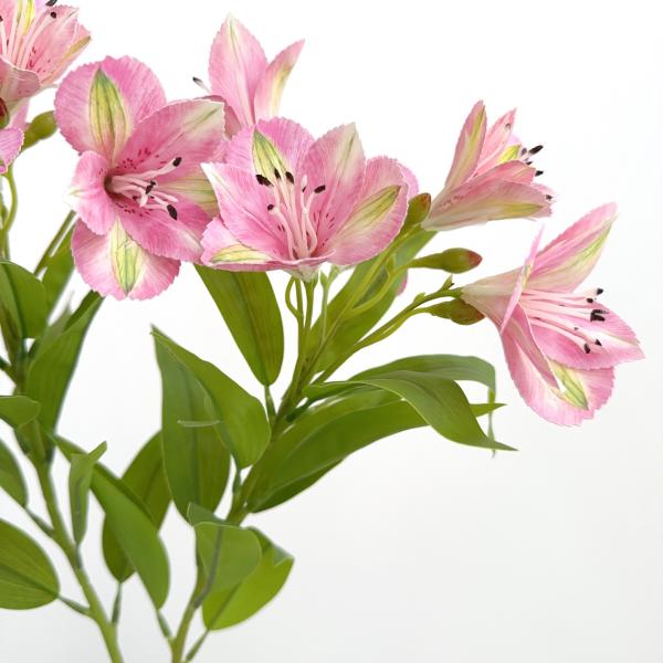 Las flores artificiales de narciso y lirio   Luxury Faux Floral Arrangement para el salón o la decoración de la mesa de comedor
