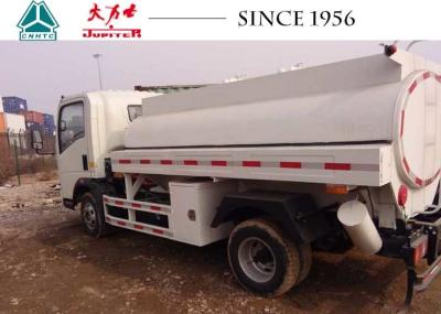 Caminhão tanque de combustível HOWO A7 4X2 de 5.000 litros a 15.000 litros com tomada de força para venda