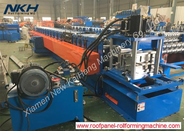 Classic Design Z Purlin Roll Forming Machine For Multi Sizes Z Purlin